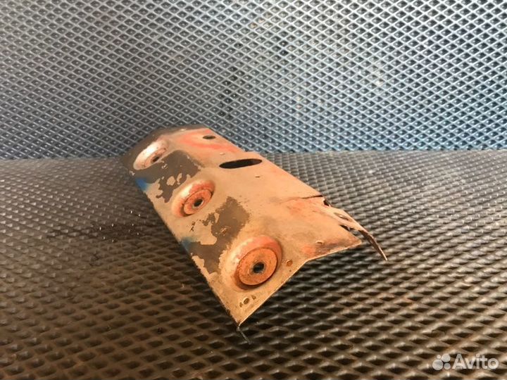 Теплозащитный экран Daf Xf105 MX375U1 2013