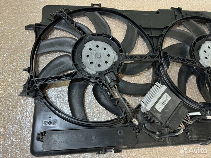 Диффузор радиатора с вентиляторами Audi A6 C7