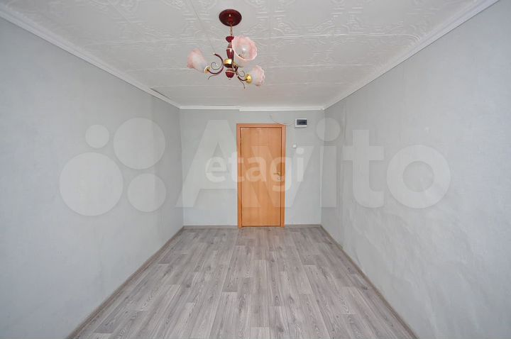 Комната 11,4 м² в 5-к., 3/5 эт.