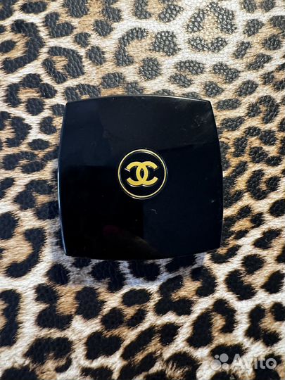 Тени для век chanel