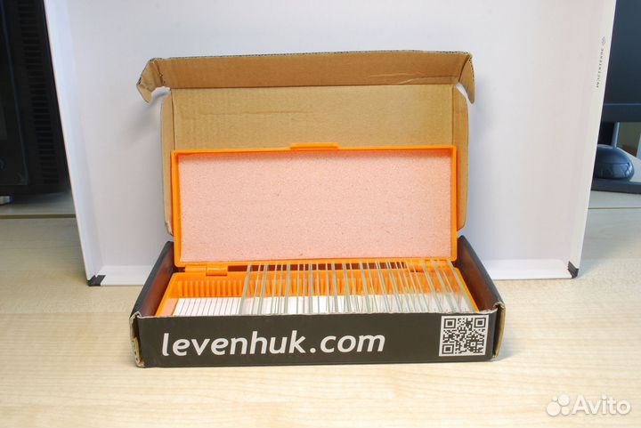 Набор микропрепаратов Levenhuk N38 NG