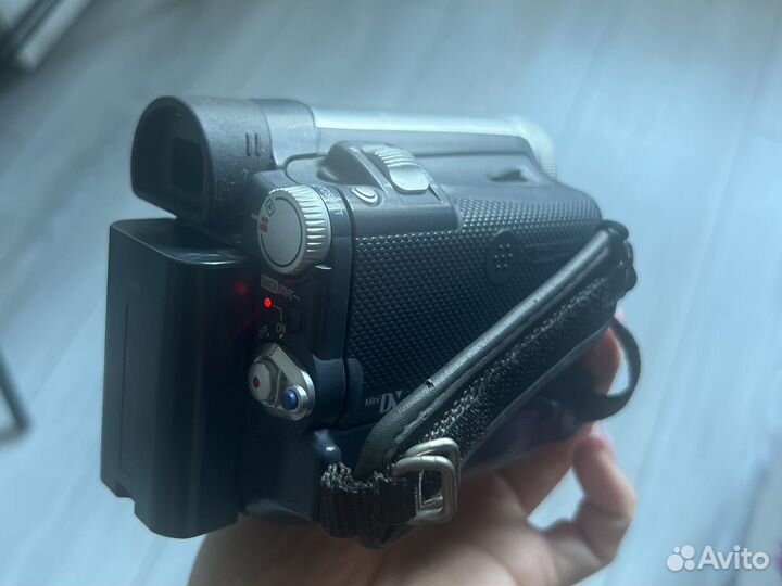 Видеокамера panasonic