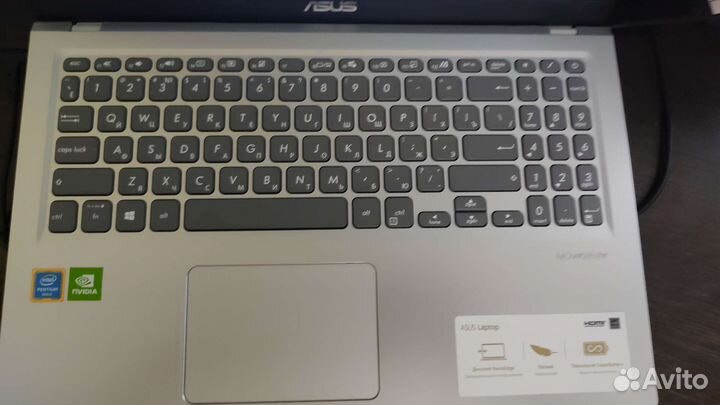 Ноутбук Asus для работы и игр