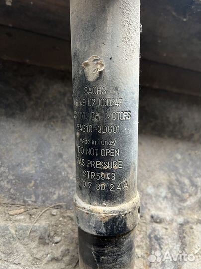 Стойка амортизатора kia sportage 2009