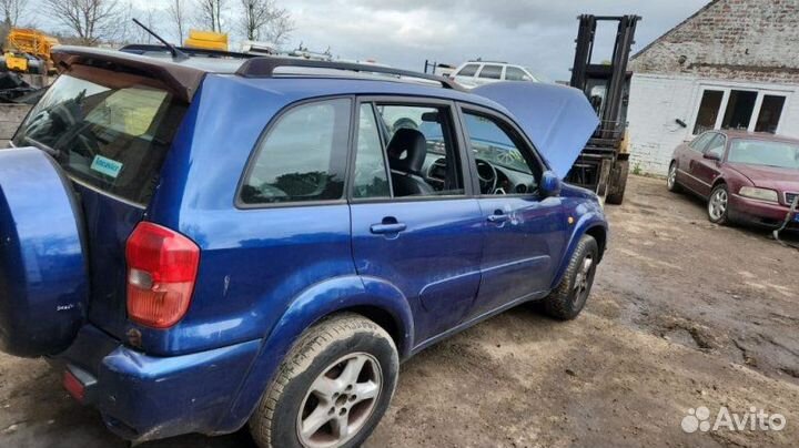 Конденсатор Toyota Rav 4 ACA21R 1azfe 2002