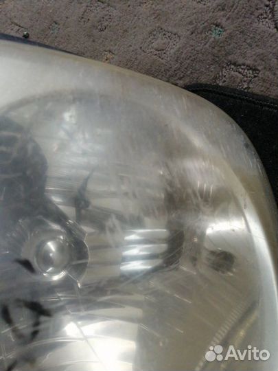 Фара передняя левая Nissan Cube Z11