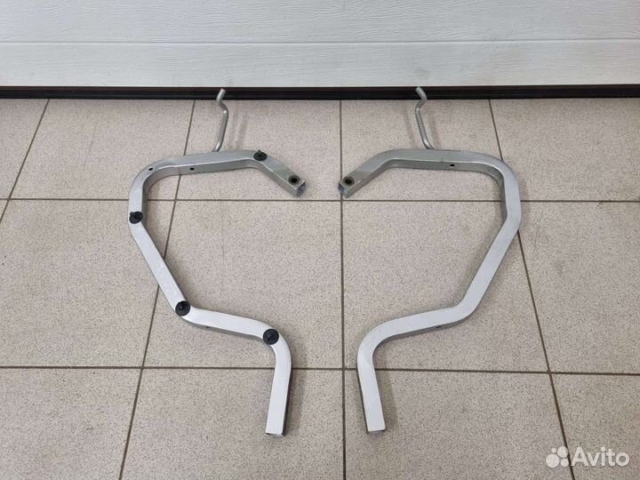 Петли крышки багажника Рено Логан 2