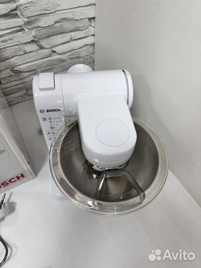 Кухонная машина Bosch MUM4 MUM4407 новая