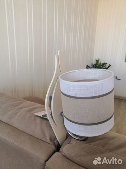 Продам настенные светильники