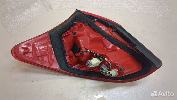 Фонарь (задний) правый Toyota RAV 4, 2010