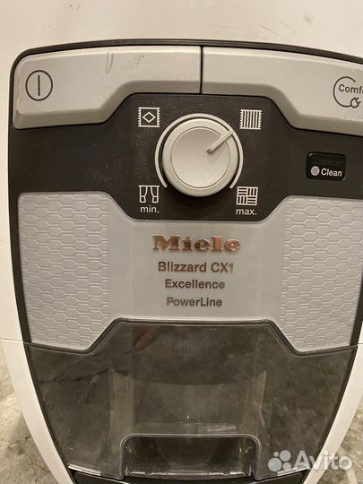 Пылесос Miele Blizzard CX-1 Excellence