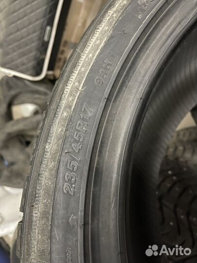 Sailun Winterpro SW61 235/45 R17 94H