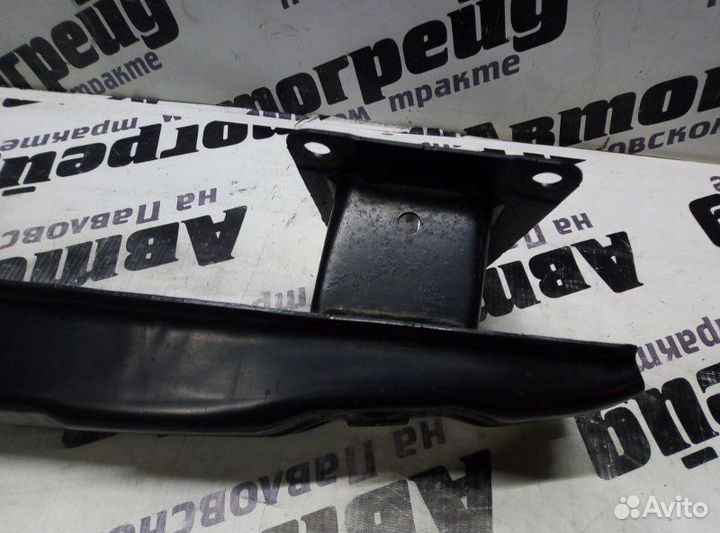 Усилитель бампера задний Volkswagen Passat 3C2 BZB