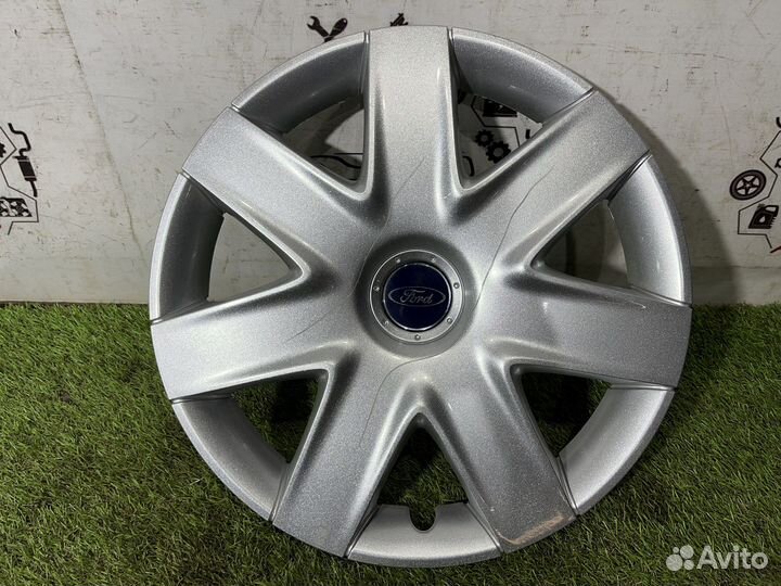 Колпак декоративный Ford S-MAX Galaxy R16