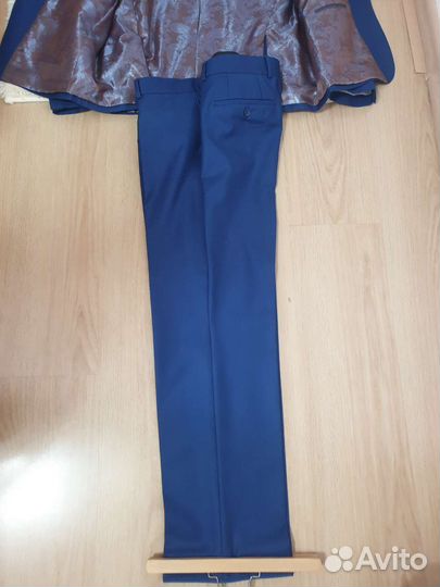 Костюм мужской