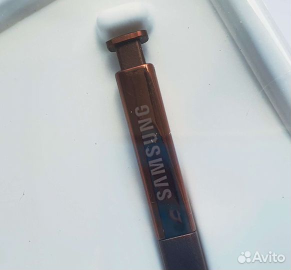 Новый стилус Note 9 бронзового цвета