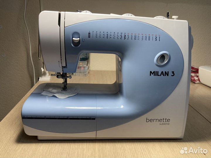 Швейная машина bernette Milan 3