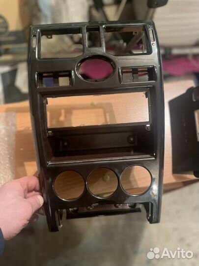 Центральная консоль priora 1