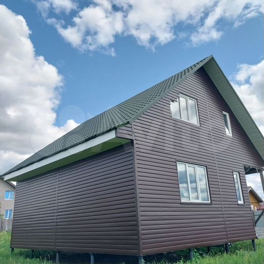 Дом 100 м² на участке 8 сот.