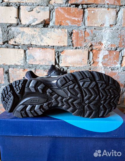 Кроссовки Asics Gel Kahana 8