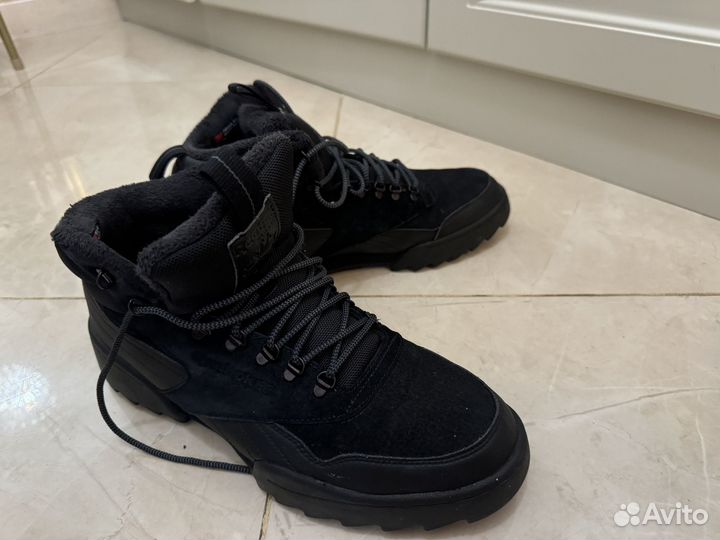 Ботинки reebok мужские 43 кроссовки Nike