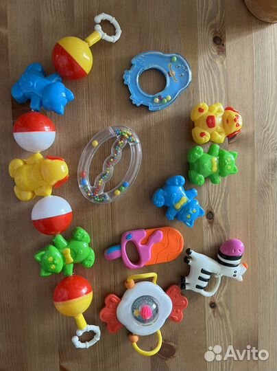 Игрушки погремушки