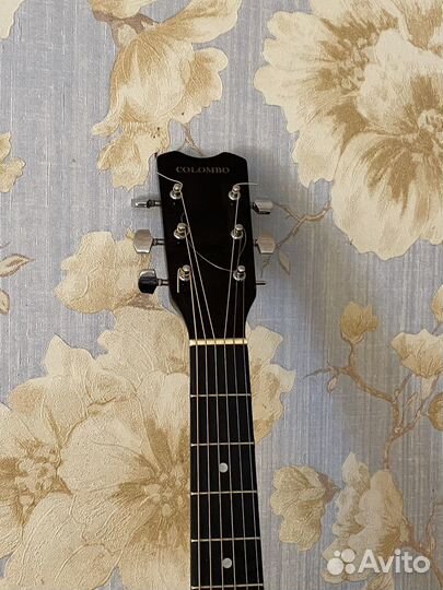 Акустическая гитара colombo