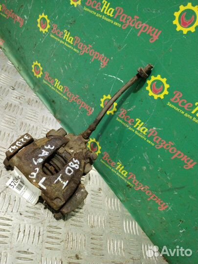 Суппорт задний левый Volvo S60 седан 2.8 2000