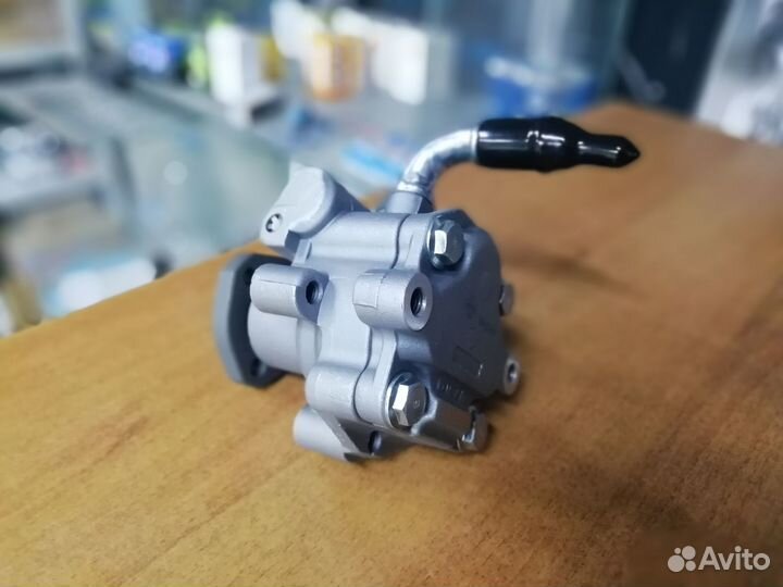 Насос гура Skoda Octavia тур Volkswagen Golf 4 VW