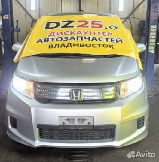 Натяжитель ремня генератора передний Honda Freed