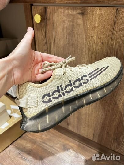 Кроссовки мужские р 44