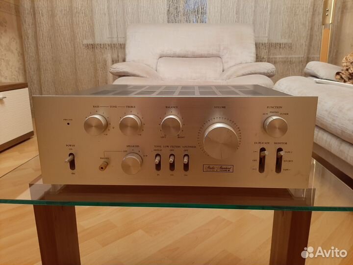 Усилитель Fisher CF-2110E