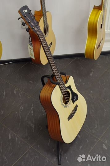 Tyma TD-1C — акустическая гитара, массив ели