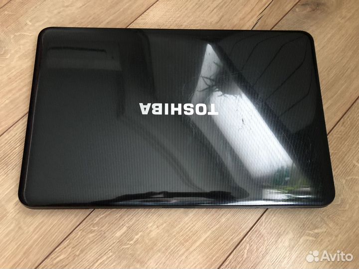 Ноутбук Toshiba на Core I3-2328 рабочий