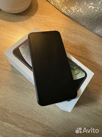 iPhone Xs, 256 ГБ