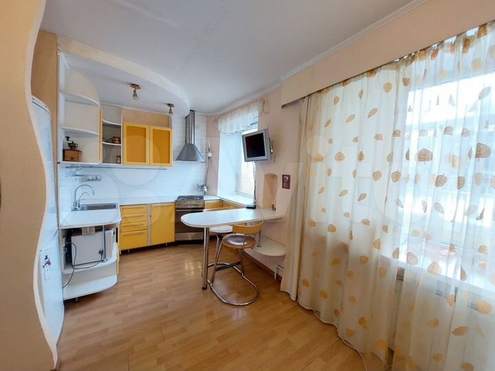 4-к. квартира, 85,5 м², 2/5 эт.