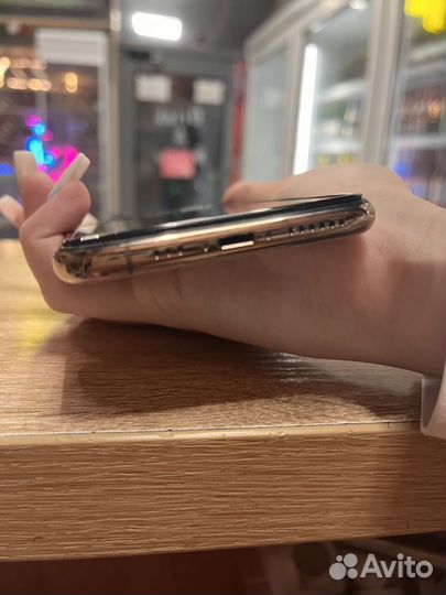 iPhone Xs, 256 ГБ