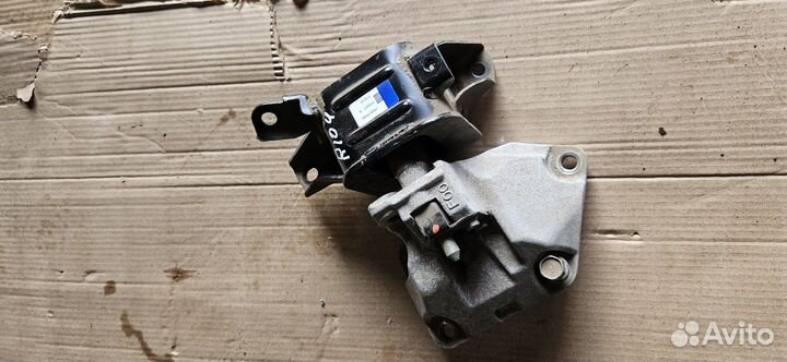 Опора двигателя левая kia rio 4 FB,x-line