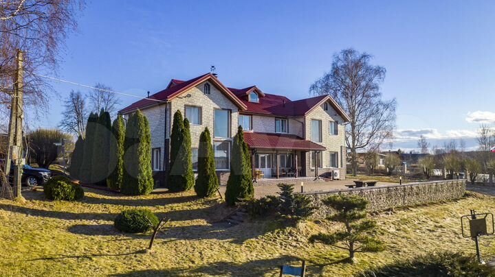 Дом 340 м² на участке 100 сот.