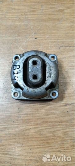 Подушка АКПП Mercedes Ml-Class Ml320 W164 W 164