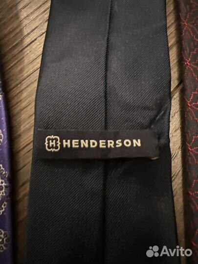 Галстук б/у Giorgio Armani, зажим, еще 4 галстука