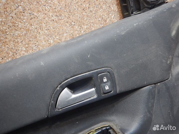 Обшивка двери передней левой, Volvo (Вольво) -C30