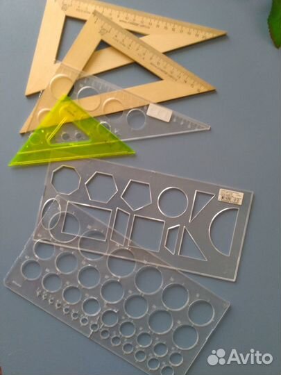 Обложка для тетрадей линейка трафарет треугольник