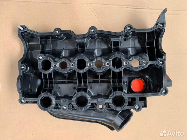 Впускной коллектор на Land Rover Discovery, L319