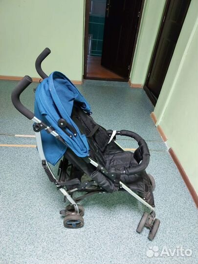 Коляска трость