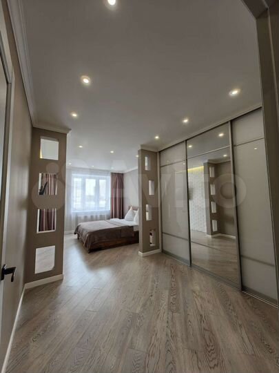 2-к. квартира, 64 м², 1/9 эт.