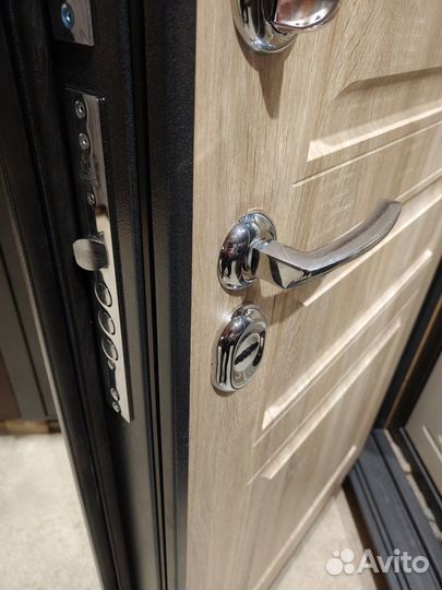 Дверь Броня Термо 62 с терморазрывом