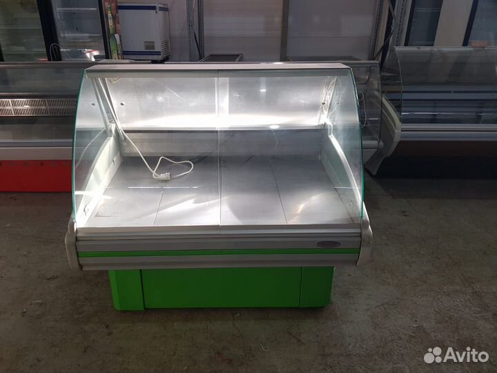 Холодильная витрина бу