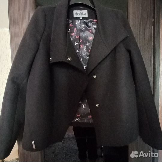 Пальто укороченое женское