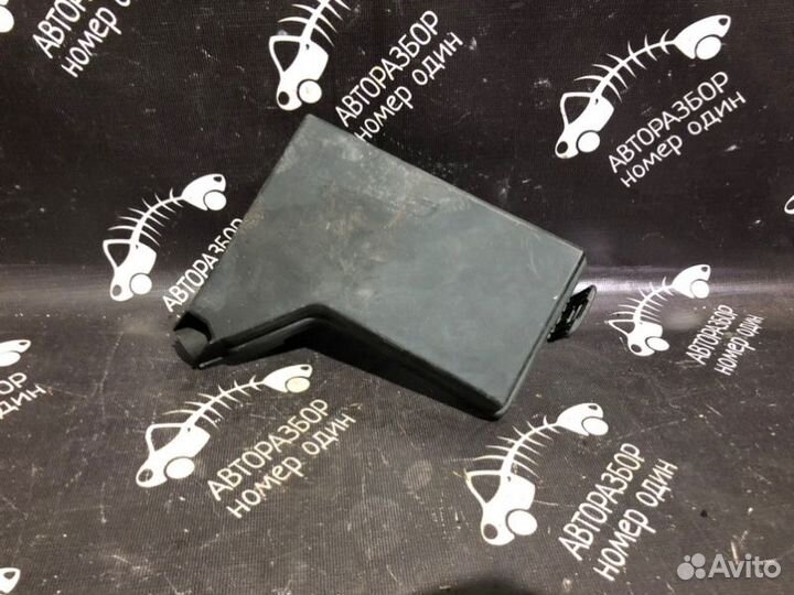 Крышка блока предохранителей Nissan Qashqai J10E